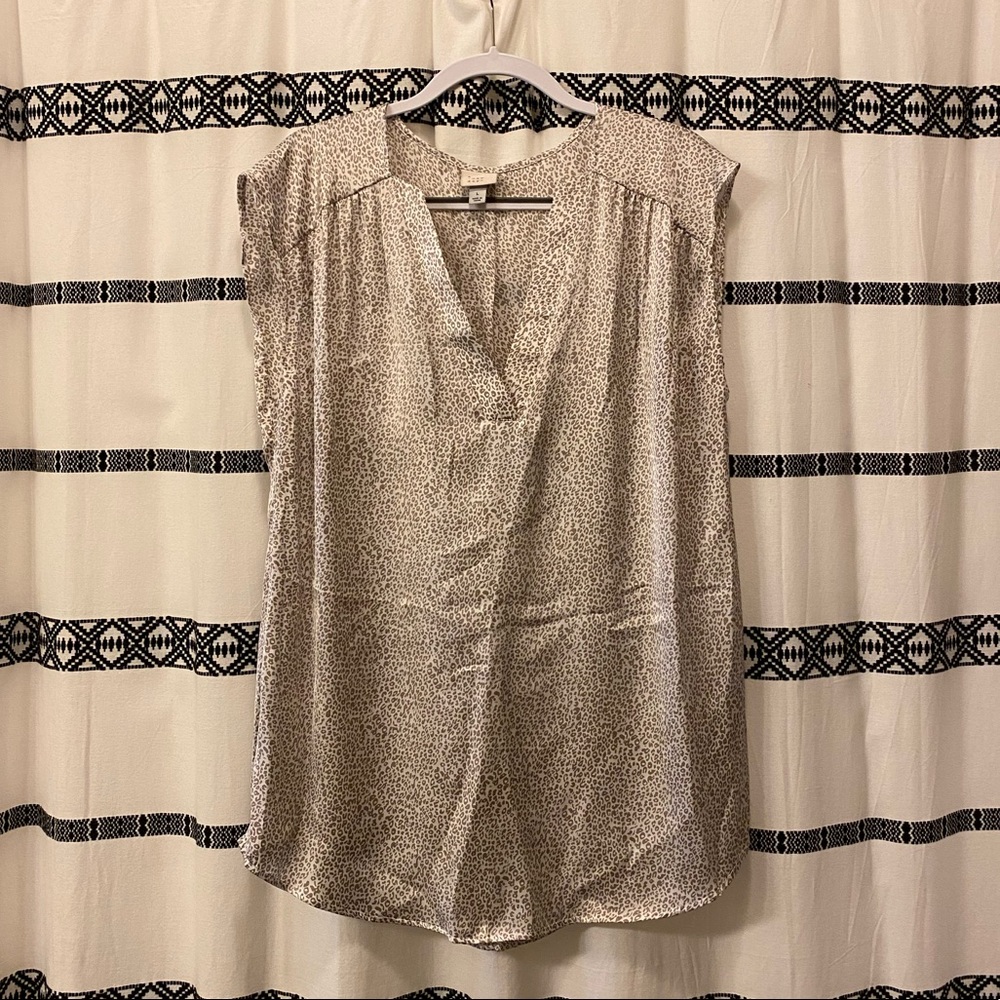 A New Day Pale Leopard Print V Neck Blouse